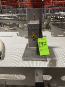 EDLUND AIR POWERED CROWN PUNCH CAN OPENER