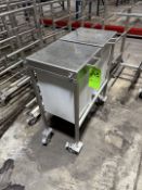 SANITARY KNIFE / UTENSIL HOLDING CART