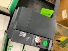 LOT OF ASSORTED ELECTRONICS