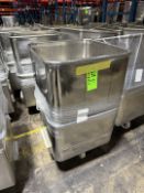 (8) 400 LB BUGGIES / TOTES