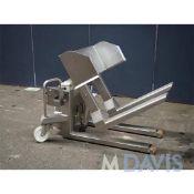 CM Process Solutions - Combo Tipper - Battery, Model HA400, Safe Work Load = 2,220 lbs. (1,000