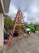 WERNER EXTENSION TRESTLE LADDER