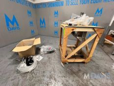 NEW KWIK LOK BAG TENSIONER / BAG CLOSER, MODEL 865, KWIK LOK BAG TENSIONER MODEL MR (INVENTORY # )