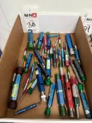 Assorted Thread Gauges