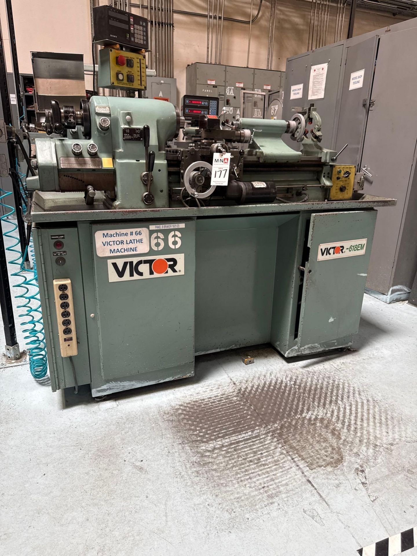 Victor 618EM Precision Toolroom Lathe, DRO,