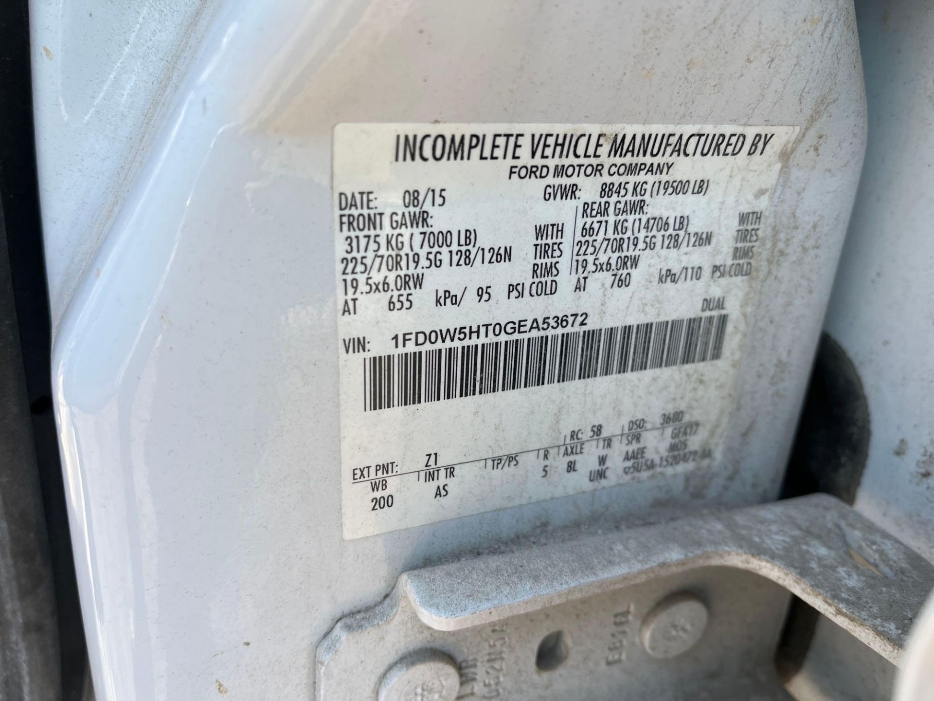 2016 Ford F-550 Stake Body Truck With Tank - Image 6 of 23