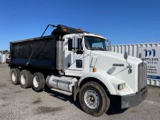 2004 Kenworth T800 Dump Truck
