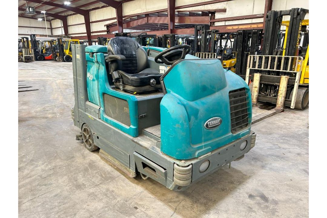 Tenant Ride On Floor Sweeper/ Scrubber, Model M20, S/N M20-10221, LPG, Back-Up Camera, 409 Hours - Image 1 of 8