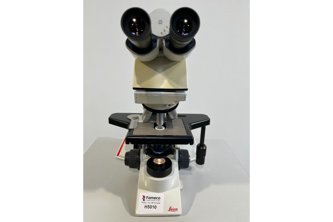 Leica DM 2000 Laboratory Microscope - Image 1 of 7