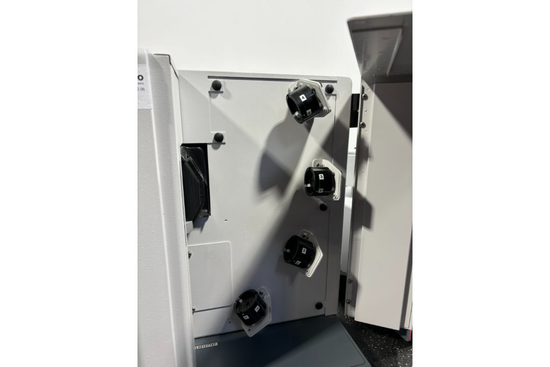 SpectrAA 220Z - Image 5 of 8