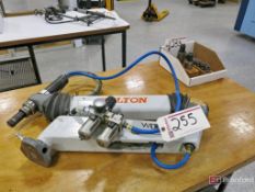 Wilton Pneumatic Tapping Arm, w/ Quick Change Tap Tooling