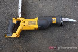 DeWalt DCS380 Cordless 20V Reciprocating Saw