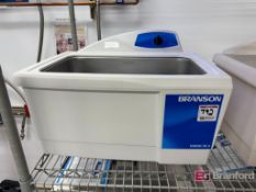 Emerson Bransonic Series Ultrasonic Bath M8800