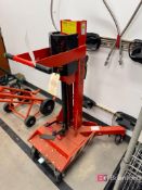 WESCO Lift Model DM-1100, 1100-Lb Capacity