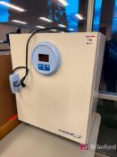 VWR 250 Degree Celsius Forced Air Oven
