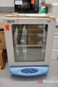 Thermo Scientific Model SHKE6000 MAXQ 6000 Incubator Shaker