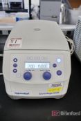 Eppendorf 5425 Centrifuge with Eppendorf FA-24x2 Rotor