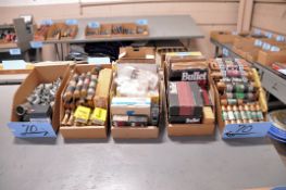 Lot - Fuses in (5) Boxes