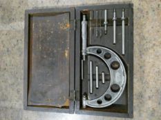 Lot - Starrett No. 224 Set AA 0-4