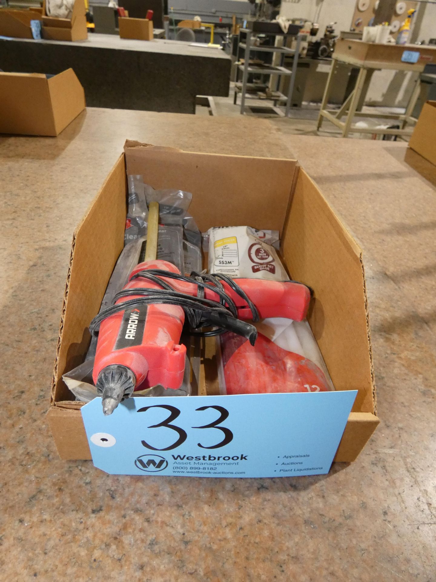 Arrow Hot Glue Gun with Assorted Glue Sticks 10"-25cm