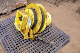 Heavy Duty Electrical Cord Reel