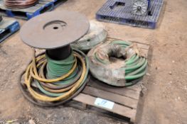 Lot - Hose on (1) Pallet