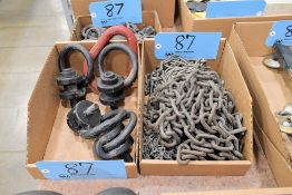 Lot - Chain and D-Rings in (3) Boxes