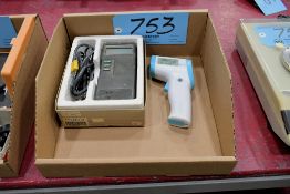 Fluke Model 51 K/J Thermometer with Model IT-122 Infrared Thermometer in (1) Box