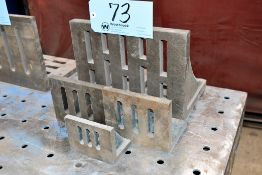 Lot - (1) 12