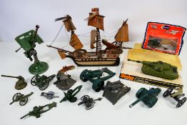 Astra - Britains - Crescent - A mixed lot of mainly unboxed diecast military cannons, and guns,