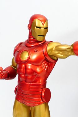 Sale of Vintage Toys and Models