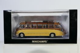 Minichamps - A boxed Limited Edition Minichamps 1:43 scale #439030087 Setra S8 1951 bus.