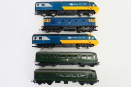 Hornby - Tri-ang - Lima - A group of OO gauge locomotives, a HST power car and dummy car,
