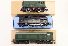Hornby Dublo - 3 x unboxed locomotives, a Class 20 D8017,