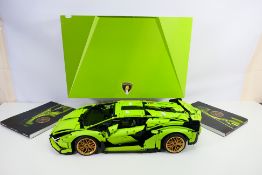 Lego - Lego Technic Lamborghini Sian #42115 built set, with box and instructions and moving part,