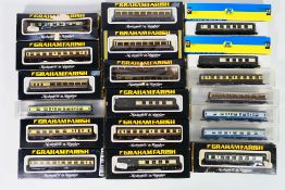Graham Farish - Trix - A collection of N gauge coaches,
