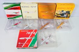 Phoenix - Other - 5 x boxed military aircraft in 1/400 scale including Boeing 787-9 in Gulf Air