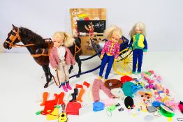 Sindy - Pedigree - 3 x unboxed Sindy dolls with a Horse and Gig and some clothing and accessories