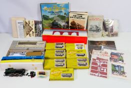 Ratio - Hornby - Graham Farish - A collection of OO gauge model kits including GWR third brake