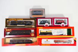 Hornby - Mainline - Airfix - Dapol - A collection of OO gauge rolling stock including a GWR Royal