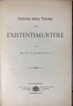 CORNELIUS, H. Versuch einer Theorie der Existentialurteile. München, M. Rieger'sche Univ. Buchhandl