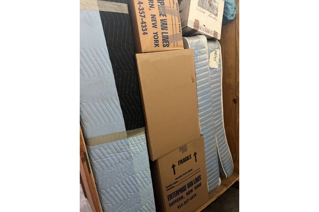 Crate Contents - Image 2 of 3