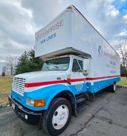 Professional Moving & Storage Facility - Enterprise Van Lines