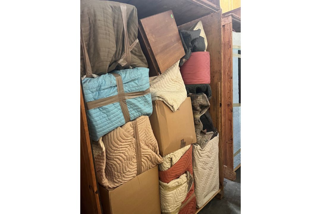 Crate Contents - Image 1 of 3