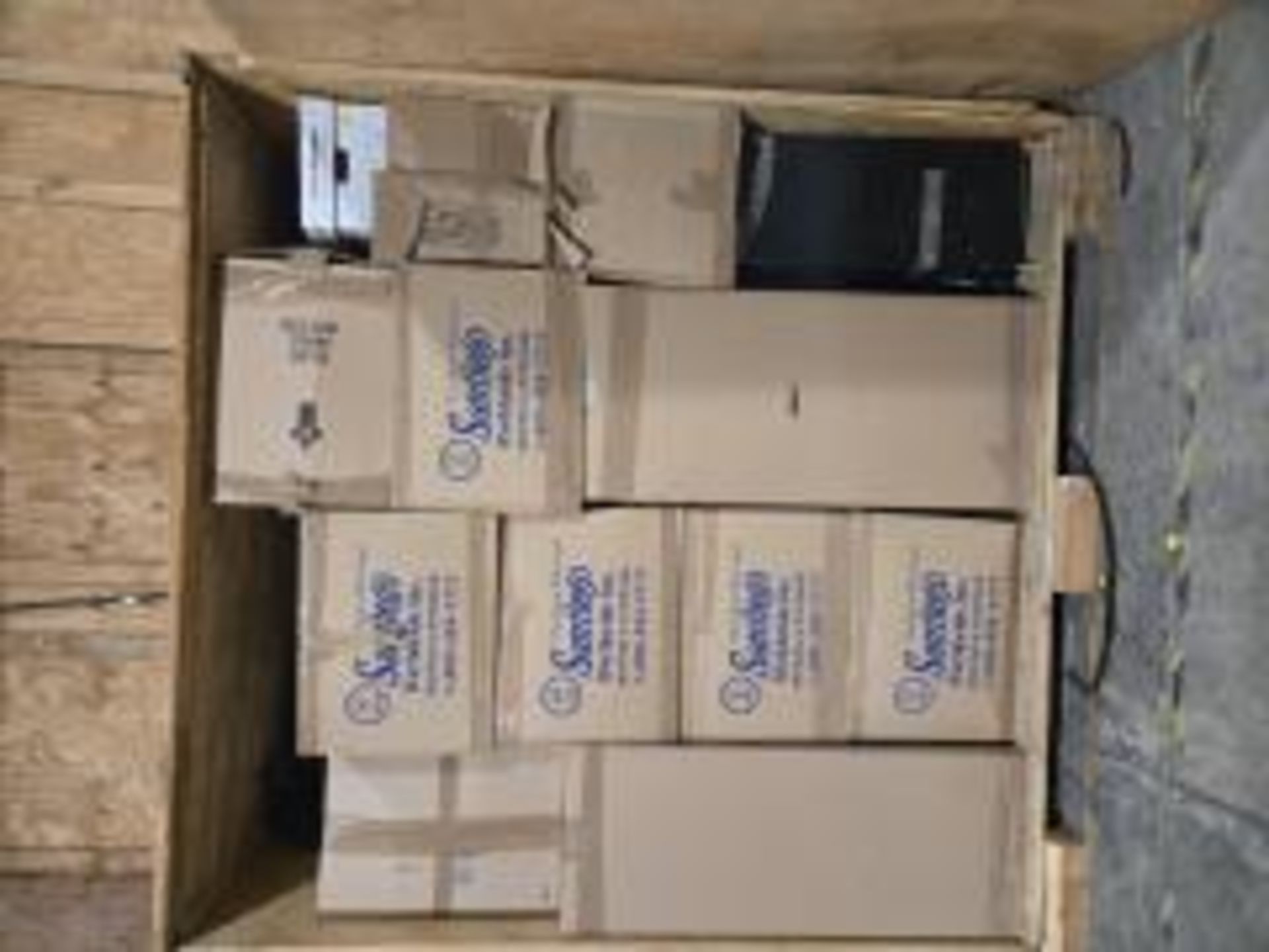 Unclaimed furniture - Image 4 of 4