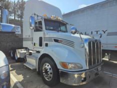2012 Peterbilt 386 TA Daycab