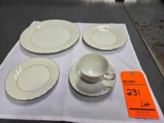 Arlen Gold Swirl Patter China