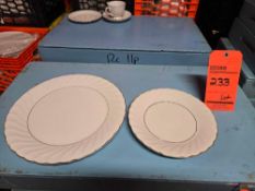 Arien Gold Swirl Patter China