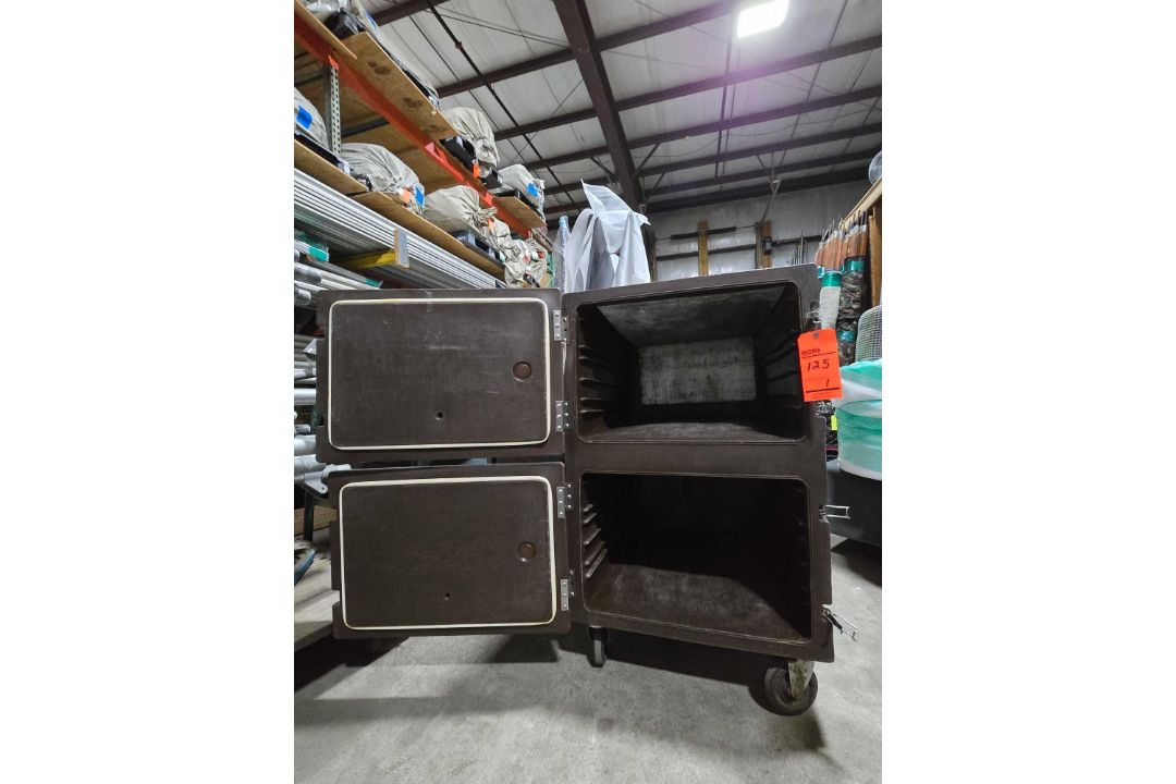 Cambro Portable Pan Holder - Image 1 of 4
