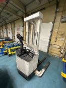 Crown Electric Pallet Jack